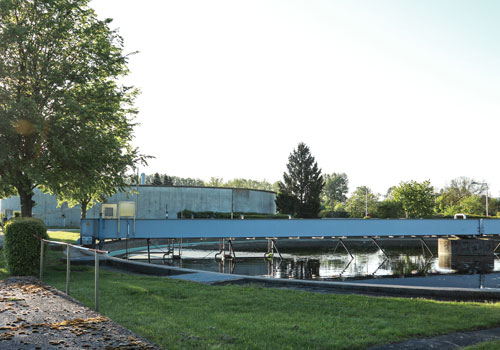 Nachklärbecken Blick auf ein Nachklärbecken