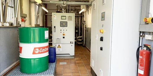 Motorenraum BHKW Gesamtansicht des Motorenraum vom Blockheizkraftwerk