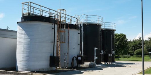 Fällmitteltanks vier Fällmitteltanks der Phosphorelimination